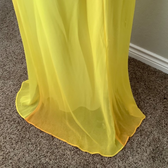 Size 14 maxi dress - Picture 7 of 10